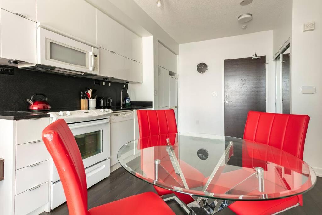 Luxury Downtown Lakeview & City View Condo Toronto Buitenkant foto