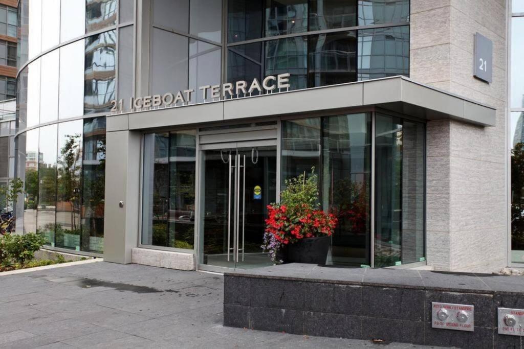 Luxury Downtown Lakeview & City View Condo Toronto Buitenkant foto